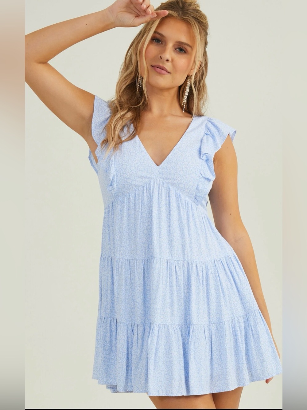 Altar'd State Light Blue Floral Tiered V-Neck Midi Dress size XS
